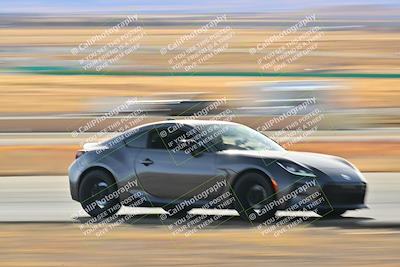 media/Dec-28-2024-Extreme Speed (Sat) [[dd5bc3b342]]/Red Group/Session 3 (Turns 11 and 12)/